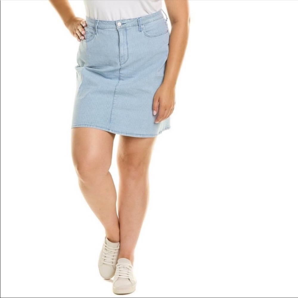 NYDJ Trella 5 Pocket Striped Denim Skirt - Picture 5 of 16